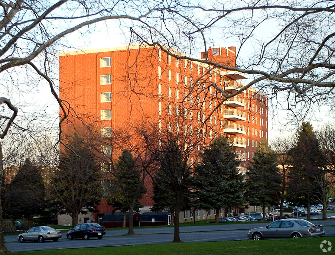 View from the northwest - Cedar View Apartments