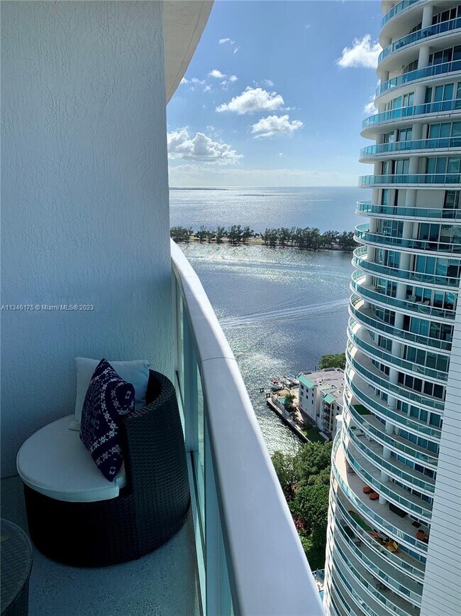 Foto del edificio - 2101 Brickell Ave