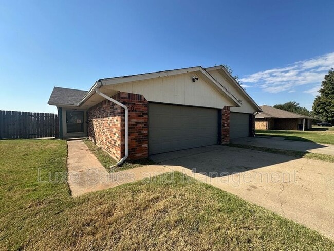 Foto del edificio - 8308 NW 7th St