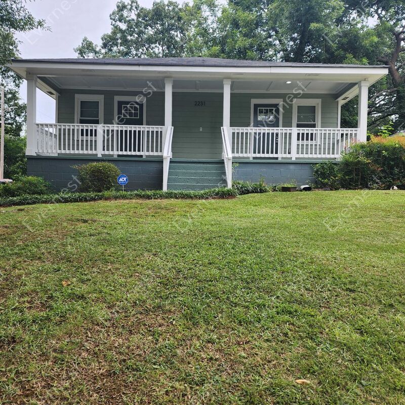 Primary Photo - 2231 Newnan St