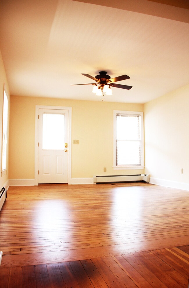 Foto del edificio - 48 N Champlain St