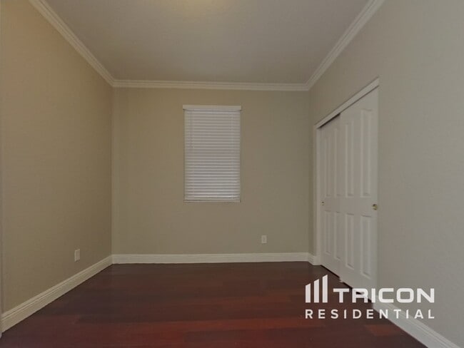 Foto del edificio - 10103 W Kingman St