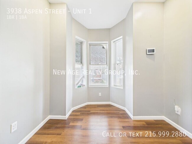 Building Photo - 3938 Aspen St