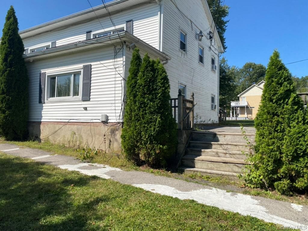 Primary Photo - 119 New Unionville Rd