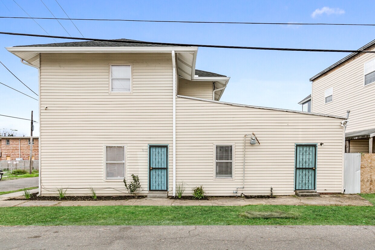 Primary Photo - 2201 Amelia St
