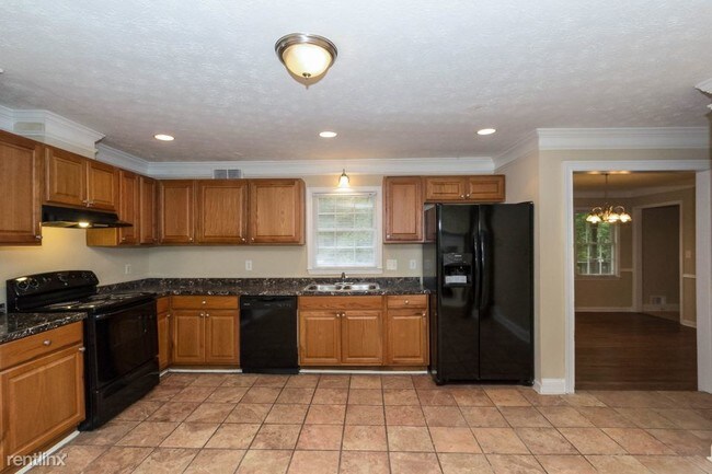 Building Photo - 6905 Oak Leaf Dr