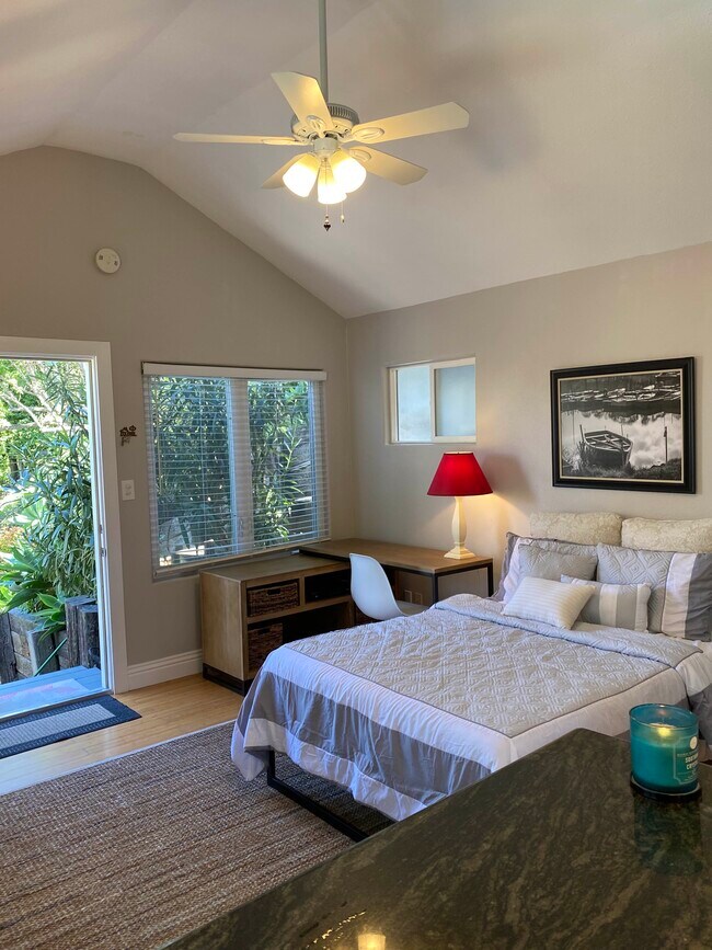 Foto del edificio - 35 Silver Saddle Ln