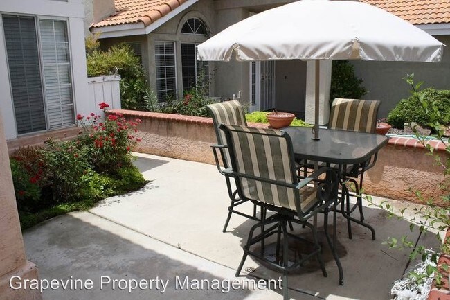 Building Photo - 3 br, 2.5 bath House - 30277 Pechanga Drive