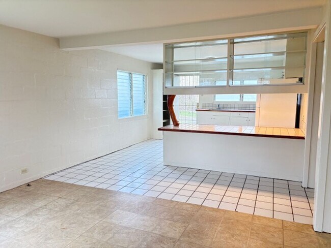 Foto del edificio - Two Bedroom Duplex