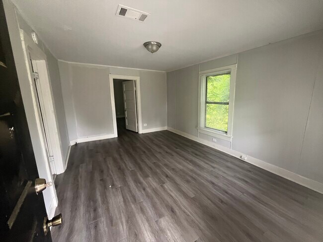 Foto del edificio - 3112 W 16th St