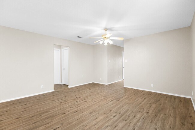 Building Photo - 4811 Georges Farm