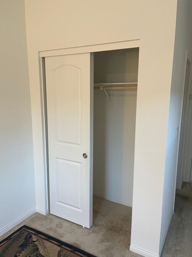 Foto del edificio - 10779 Edgestone Ave