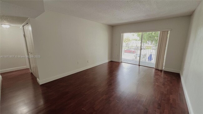 Building Photo - 4910 NW 79th Ave