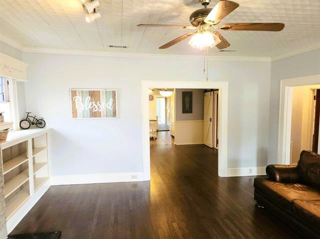 Foto del edificio - 708 N Rockwall Ave