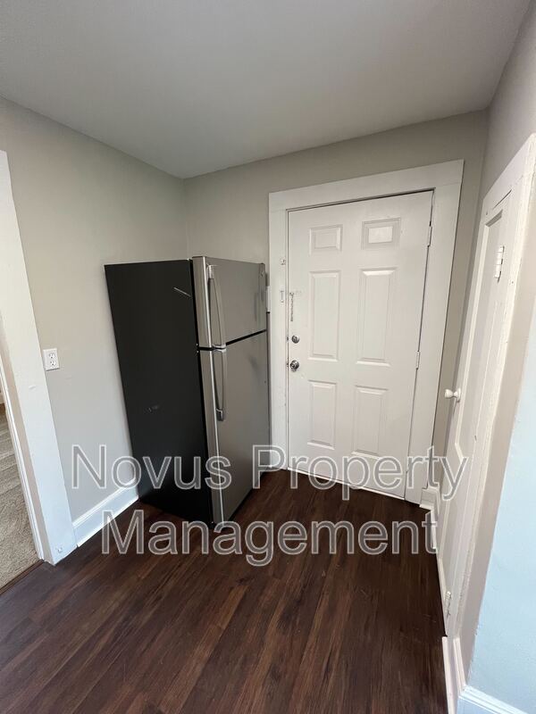 Foto del edificio - 304 Cedar St