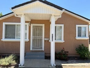 Building Photo - 3120 33rd Ave