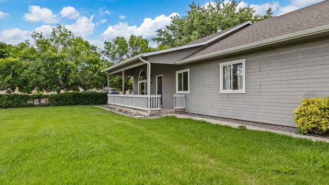 Photo - 3312-E 1/4 E 1/4 Rd House