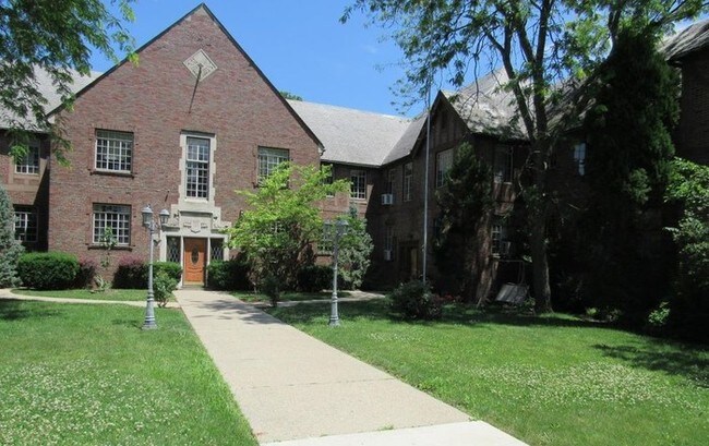 Foto del edificio - 718 W Mulberry St