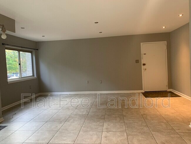 Building Photo - 12403 Braxfield Ct
