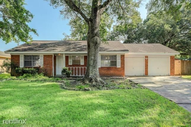 Primary Photo - 3 br, 2 bath House - 5002 i Cedar Creek Drive