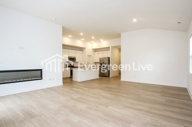 Building Photo - 832 Penrose Pl