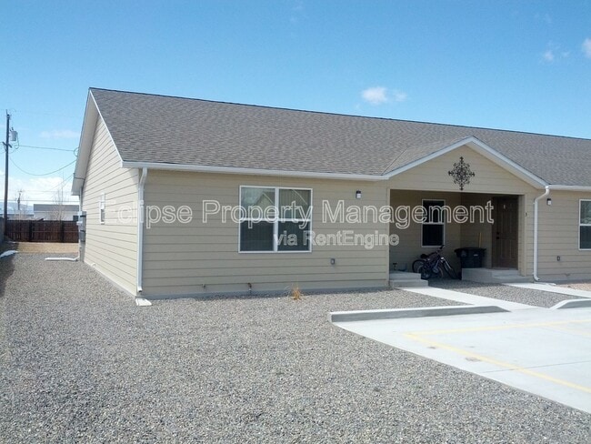 Building Photo - 1777 Edison Ave