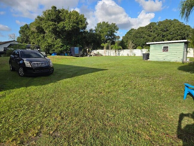 Foto del edificio - 12215 Big Bend Rd
