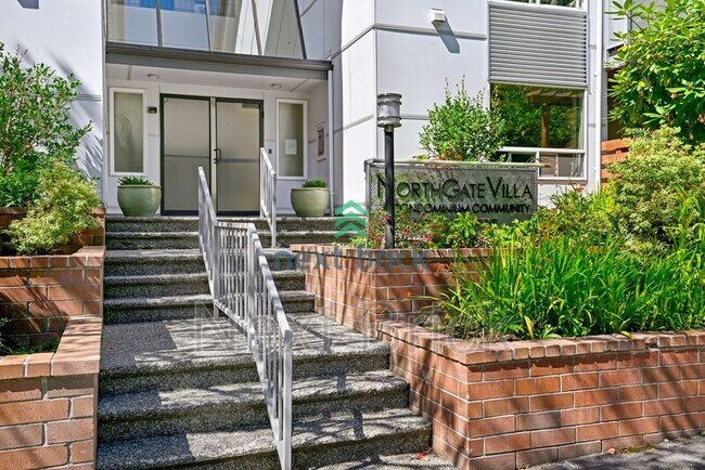 Foto del edificio - 10501 8th Ave NE