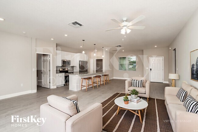 Foto del edificio - 1157 Palo Alto St SE