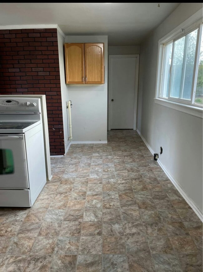 Foto del edificio - 735 3rd Ave N