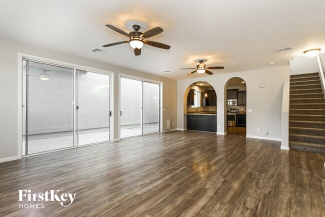 Building Photo - 12462 W Lindbergh Dr