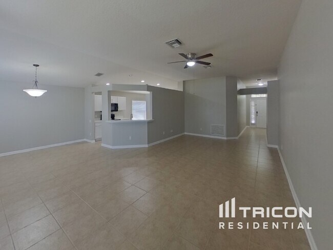 Building Photo - 11646 Tropical Isle Lane Riverview FL