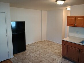 Building Photo - 37 Reservoir Ave