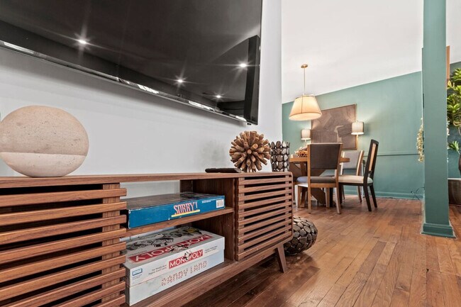Foto del edificio - 1685 Dunwoody Pl NE