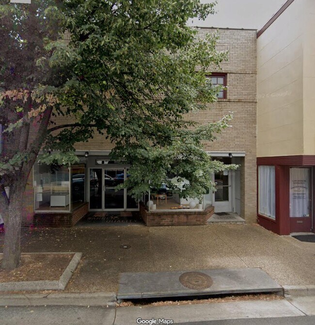 Foto del edificio - 113 E Main St