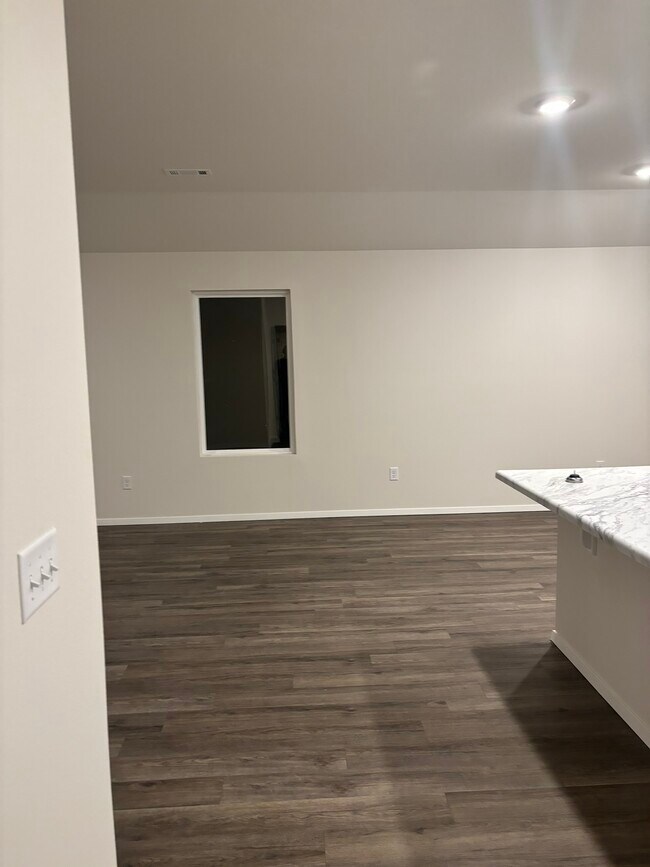 Foto del edificio - 801 S Katlyn Dr