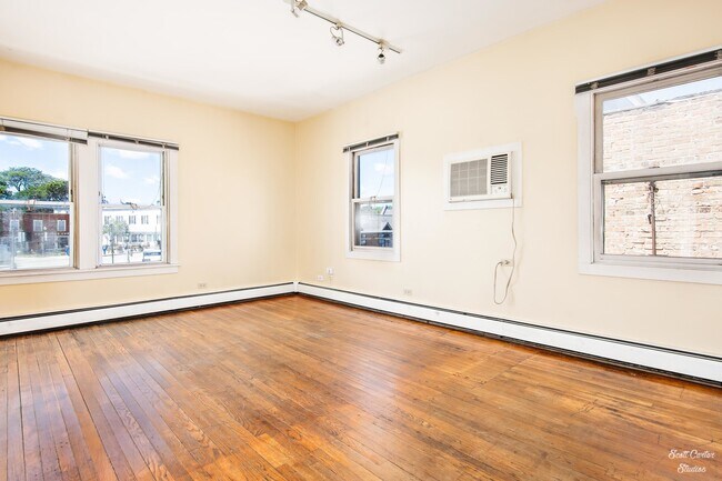 Foto del edificio - 48 Crystal St