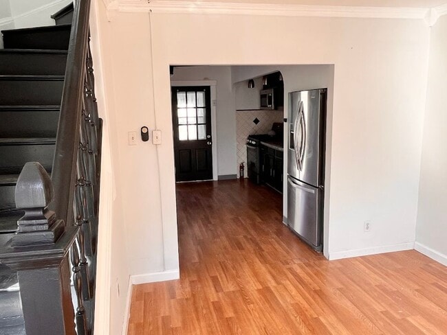 Foto del edificio - 613 Lehigh Ave