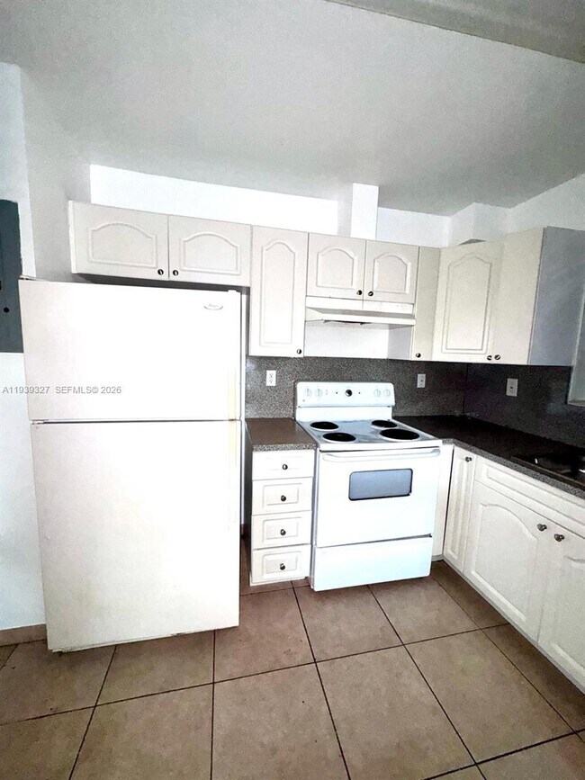 Foto del edificio - 14140 NE 2nd Ct