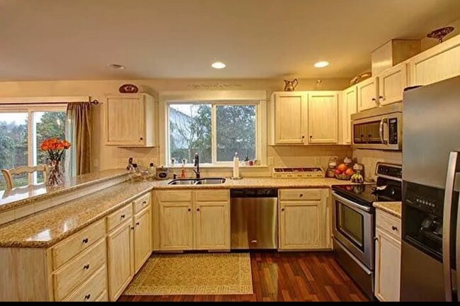 Foto del edificio - 3218 F Ave