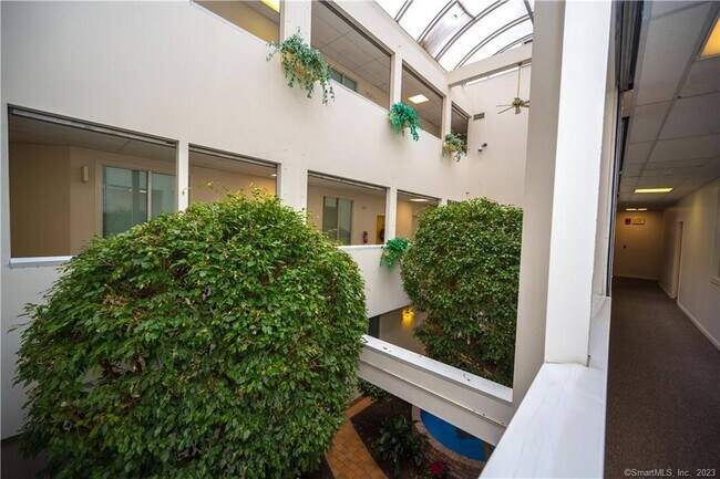 Building Photo - 319 New Britain Rd