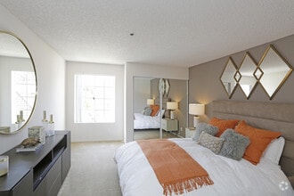 2 BR, 2 BA - The Newport - La Regencia Apartments