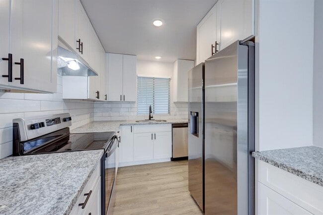 Foto del edificio - 5209 Purple Sage Dr