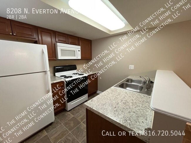 Building Photo - 8208 N Everton Ave