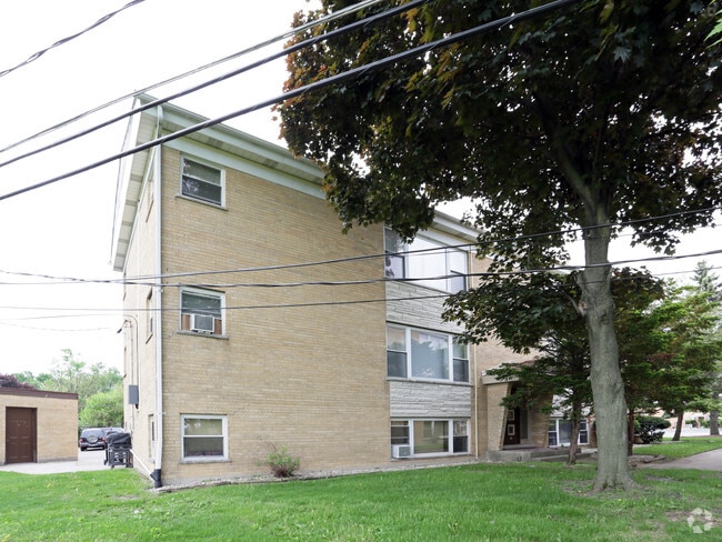 Building Photo - 525 S Michigan Ct