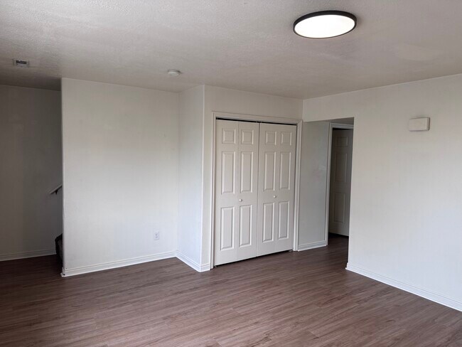 Foto del edificio - 2455 W 450 N