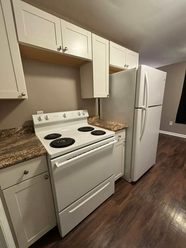 Foto del edificio - 117 Van Horne St