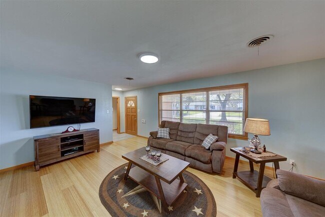 Foto del edificio - 710 24th Ave N