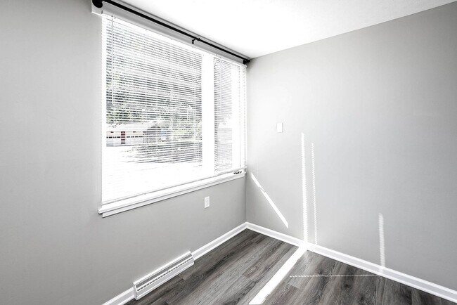 Foto del edificio - Amazing 2-Bedroom Apartment in Millard!