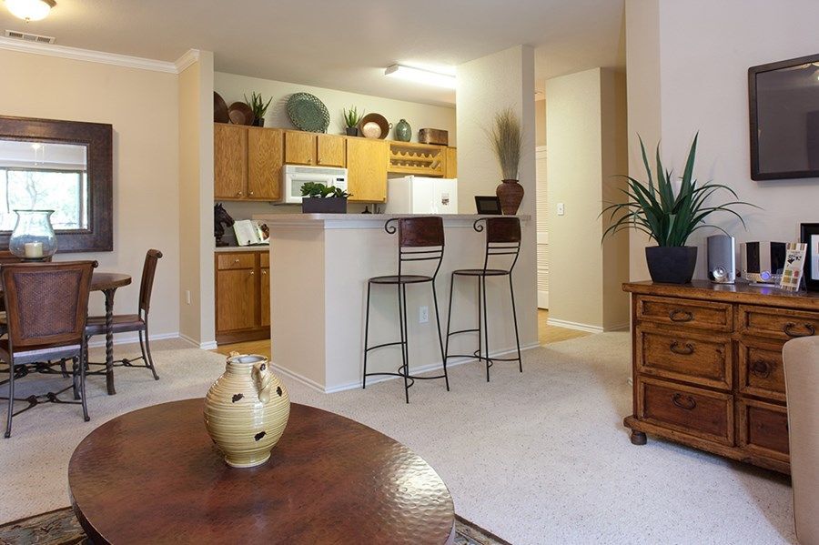 Foto del edificio - 9400 W Parmer Ln